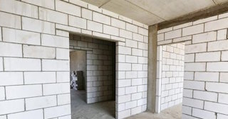 Перегородки из газобетона от 2073 рублей - возведение и монтаж в Осинниках